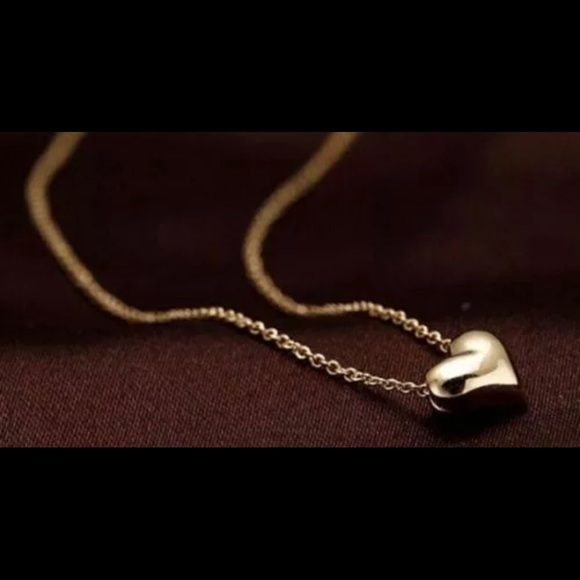 Gold Heart Necklace Minimalist Love Gf Girlfriend - Picture 5 of 9
